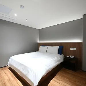 호텔 코오롱 씨클라우드, 부산광역시