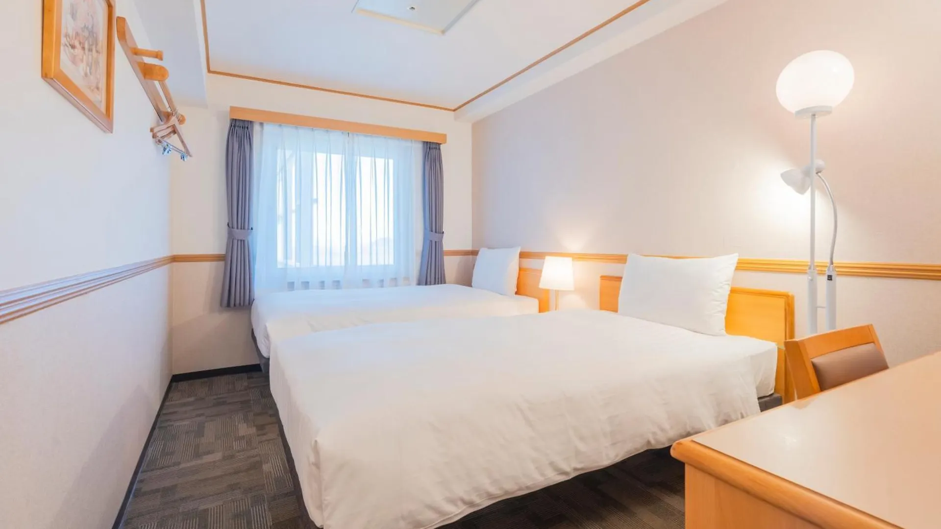 Toyoko Inn Busan Station No.1 2*,