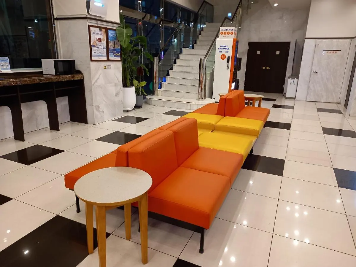 Toyoko Inn Busan Station No.1 Hotel