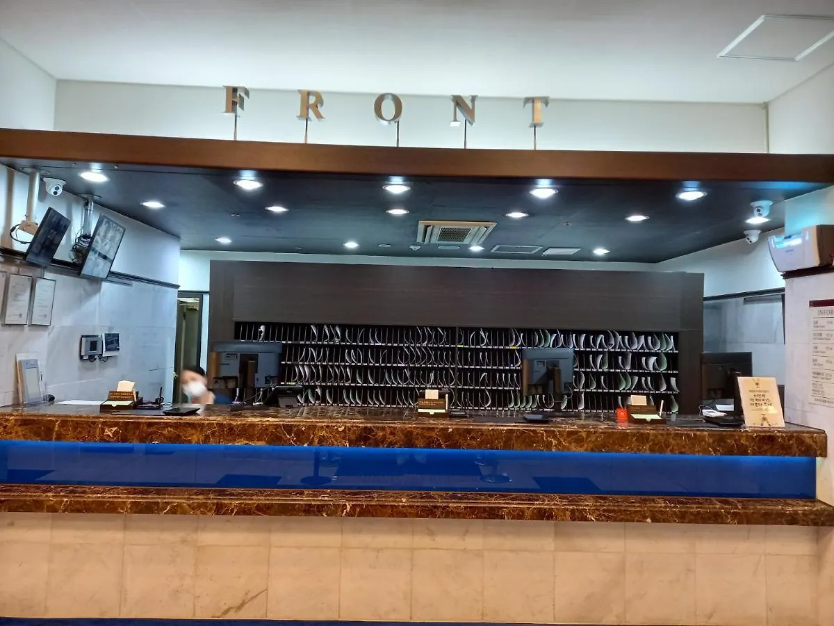 Toyoko Inn Busan Station No.1 Hotel