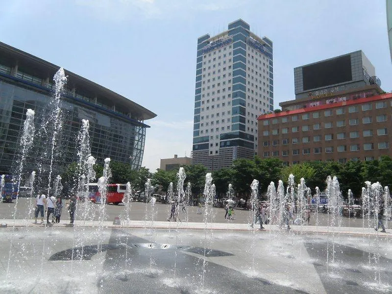 Toyoko Inn Busan Station No.1 2*,  South Korea
