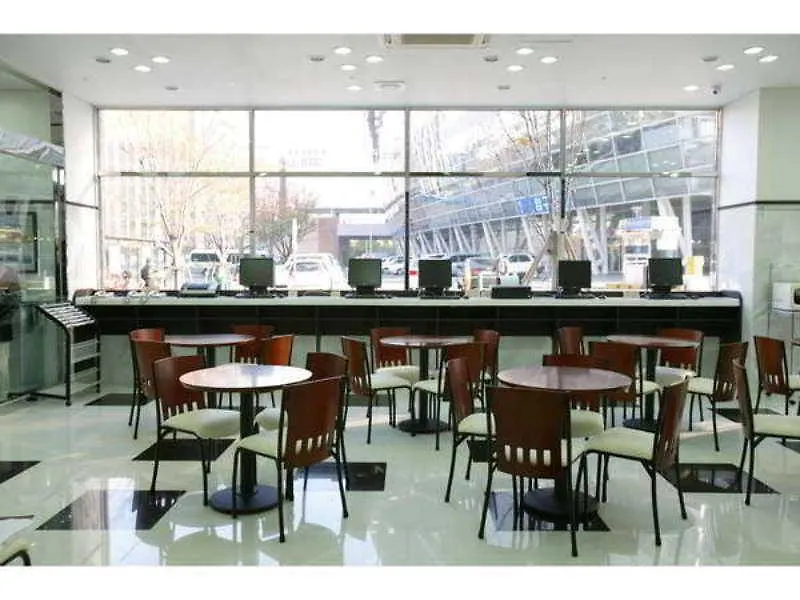 Toyoko Inn Busan Station No.1 2*,